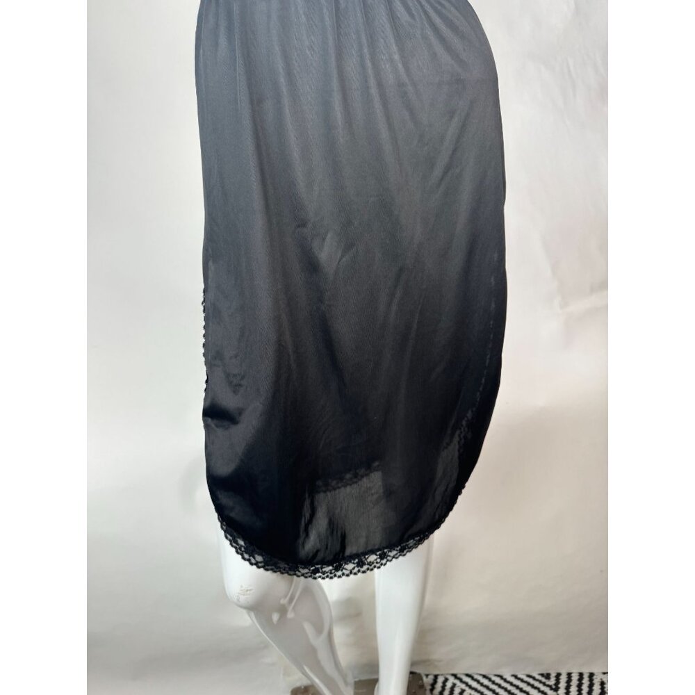 Vintage Vanity Fair Black Half Slip Size Small With Lace Trim & Elastic Waist